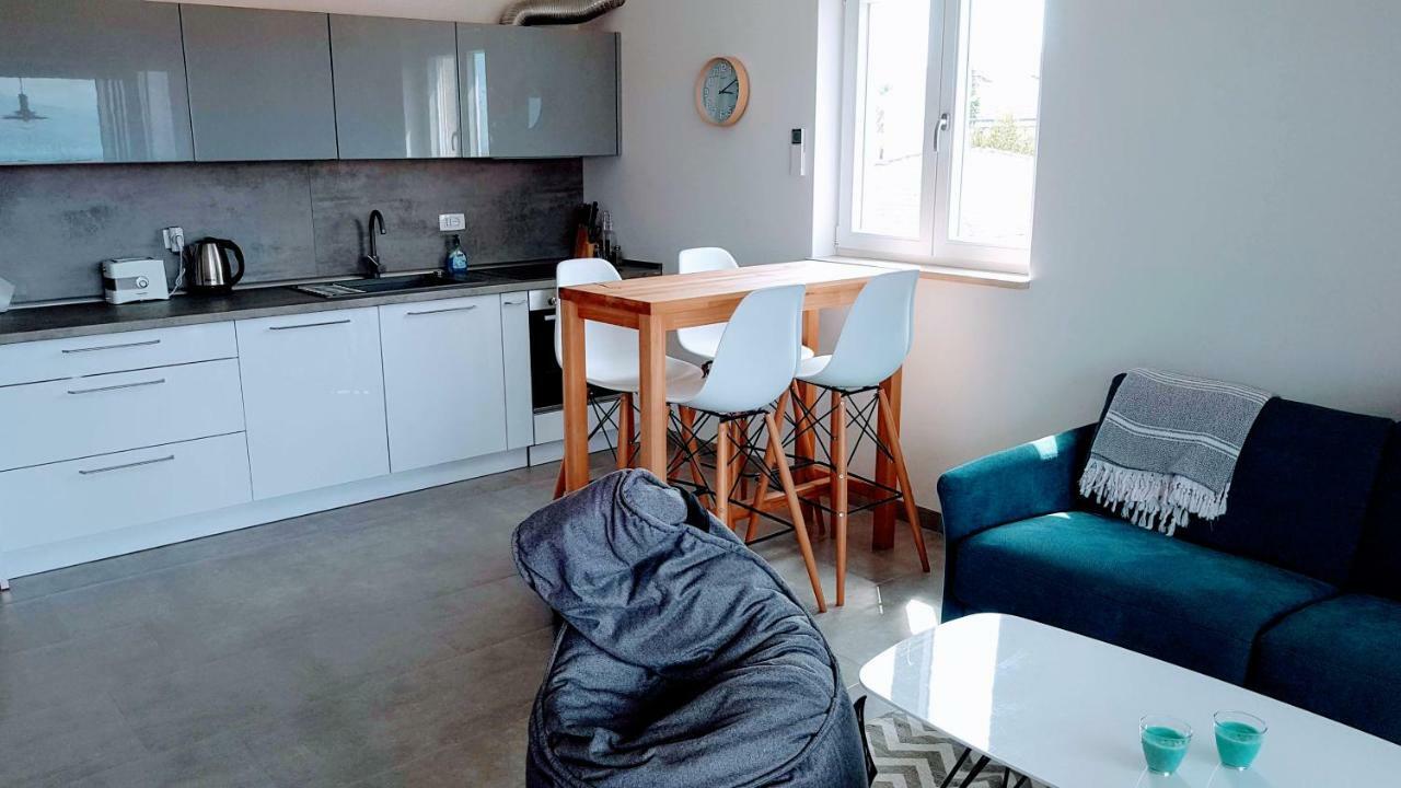 Soren-Sun Apt'S Apartment Супетар Екстериор снимка