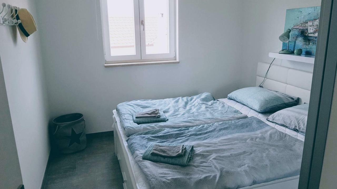 Soren-Sun Apt'S Apartment Супетар Екстериор снимка